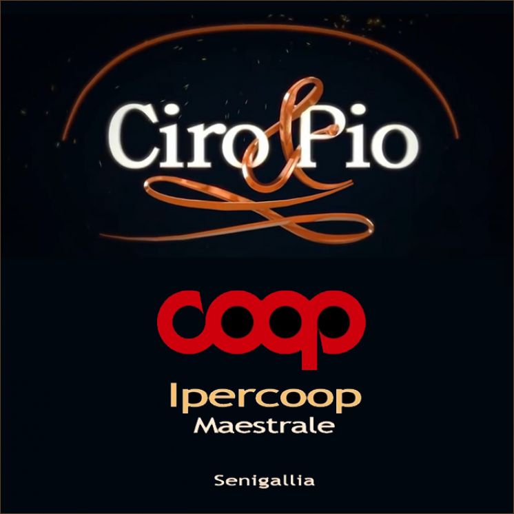 Ciro &amp; Pio at the commercial center Ipercoop of Senigallia